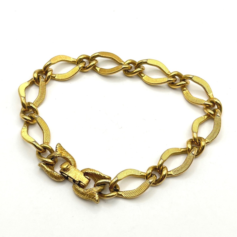 Monet Vintage Gold Tone Textured Link Bracelet Fold Over Clasp 7 Inch